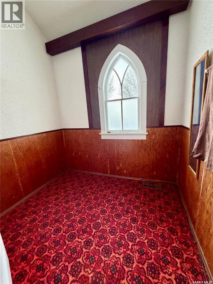 505 Railway Avenue, Beechy, SK