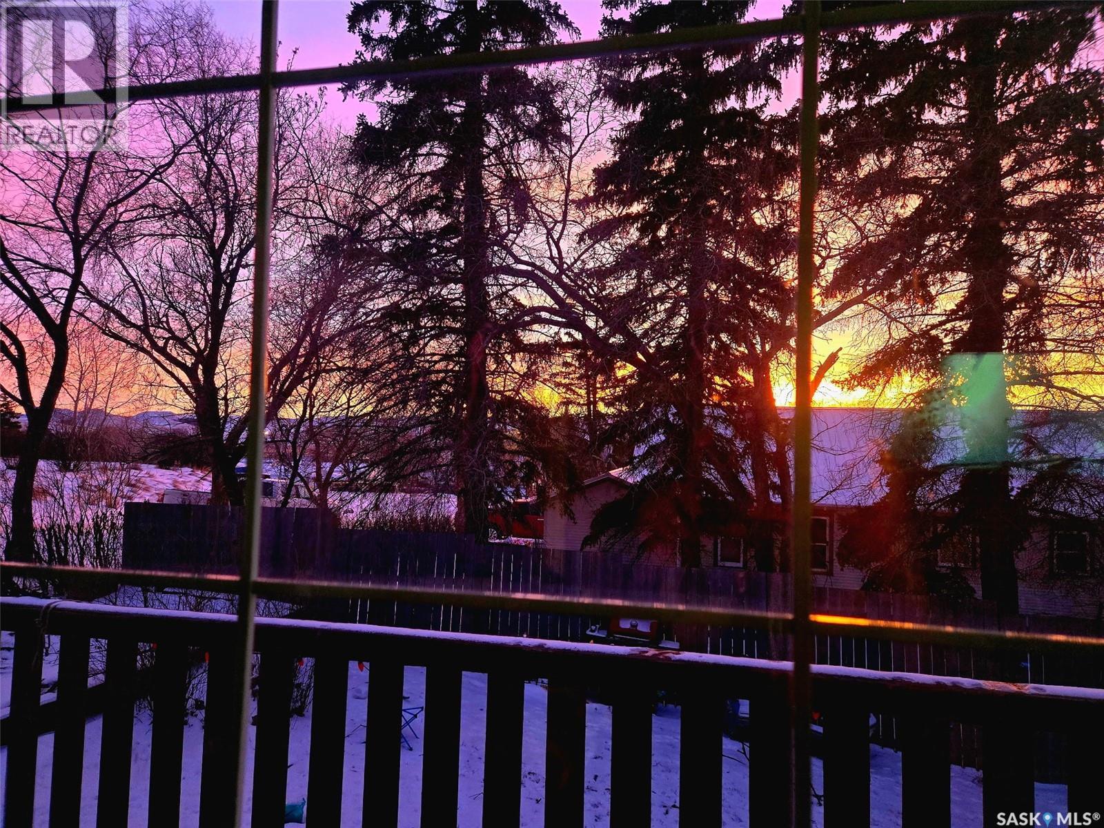 2014 1St Street N, Rockglen, SK