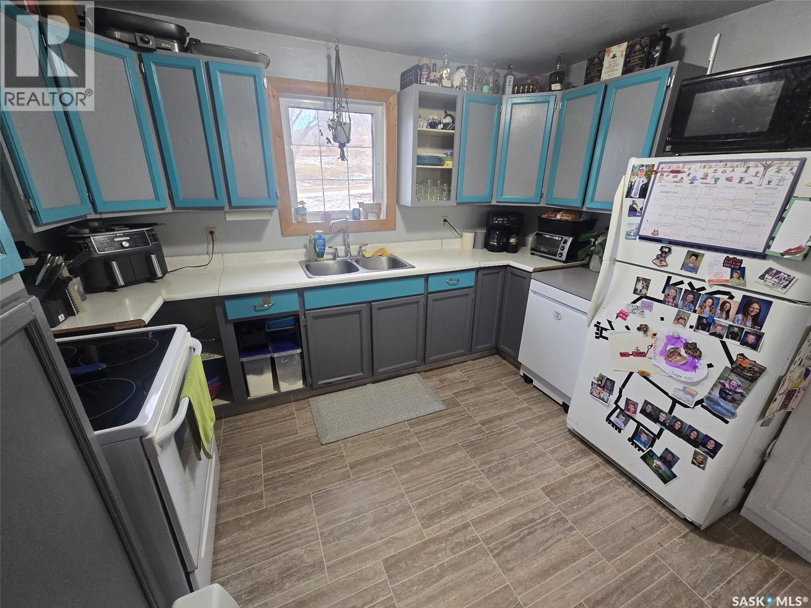 2014 1St Street N, Rockglen, SK