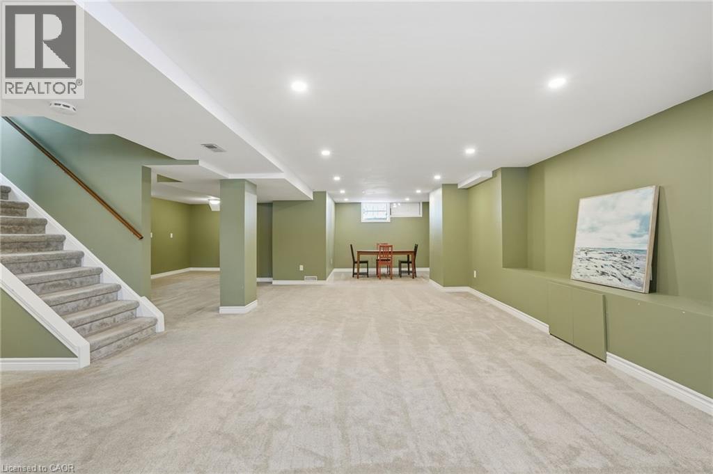 15 Mulock Avenue, Hamilton, ON - Indoor