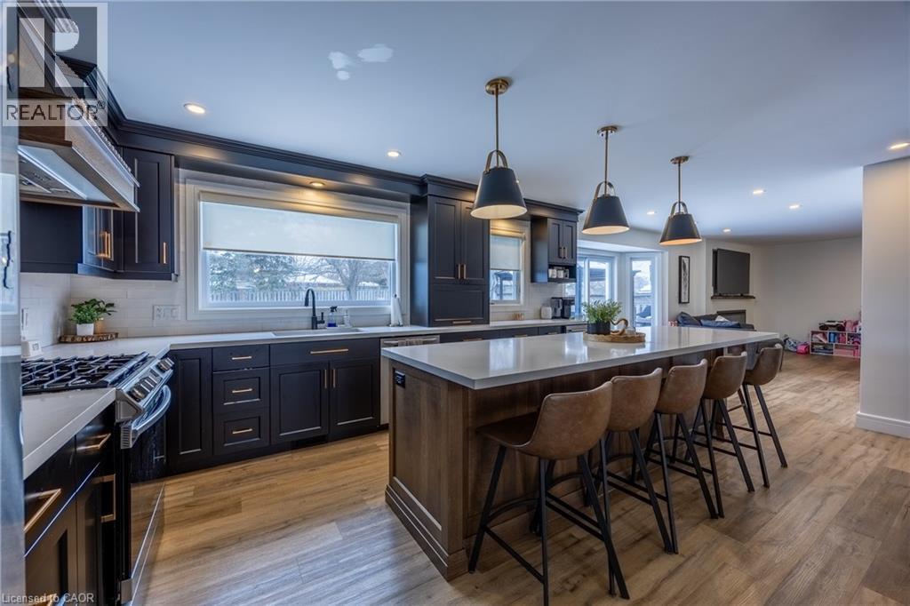 3 Kintyre Court, Caledonia, ON - Indoor Photo Showing Other Room