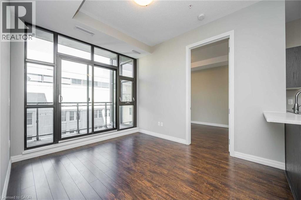 112 King Street E, Hamilton, ON - Indoor Photo Showing Other Room