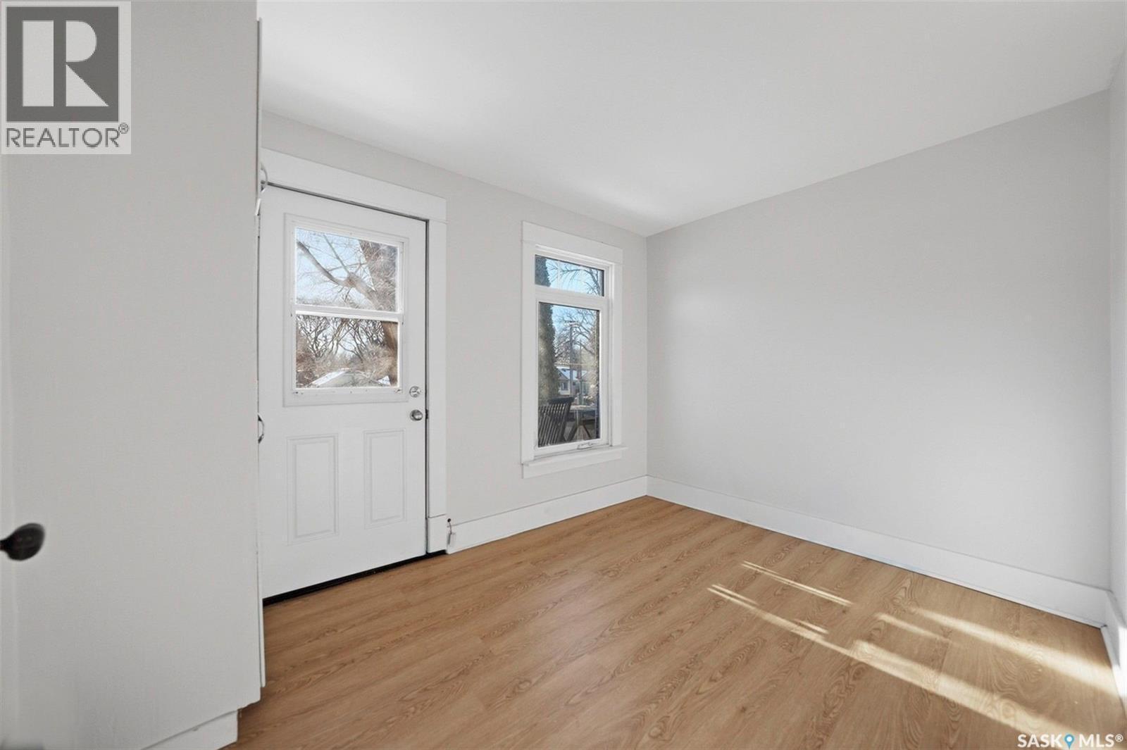 106 8Th Street E, Saskatoon, SK - Indoor Photo Showing Other Room