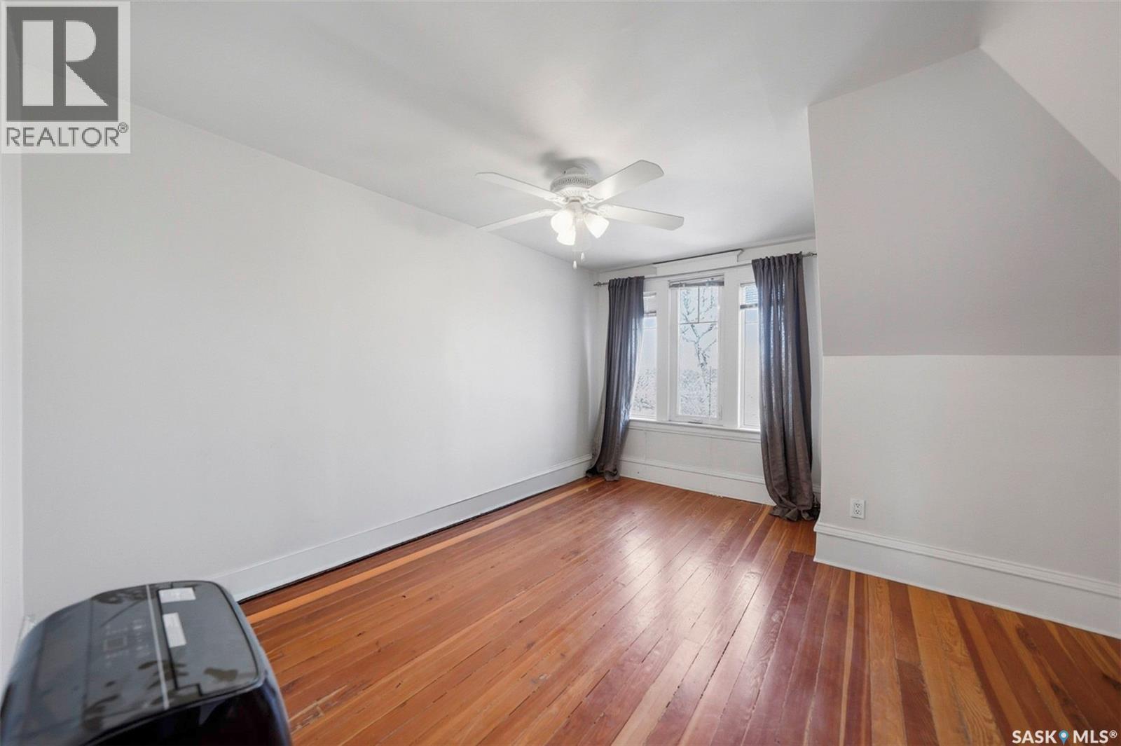 106 8Th Street E, Saskatoon, SK - Indoor Photo Showing Other Room