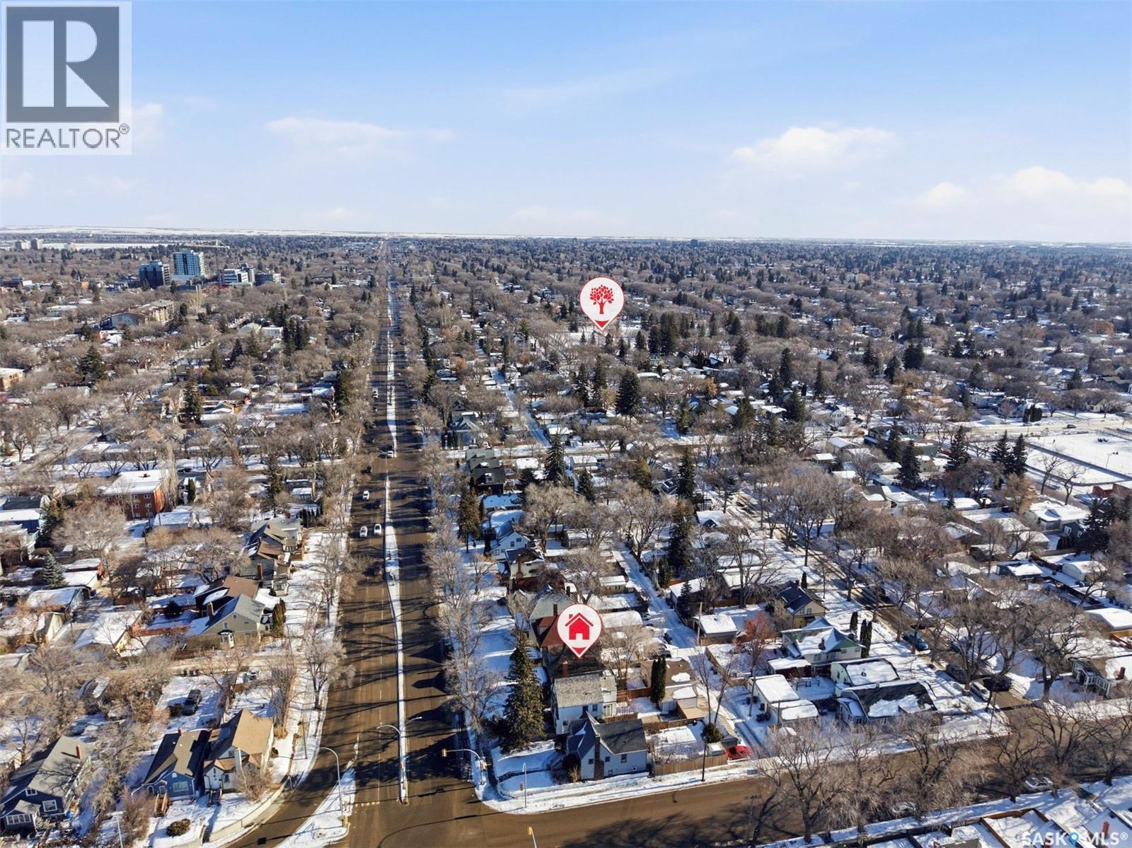 106 8Th Street E, Saskatoon, SK - Outdoor With View