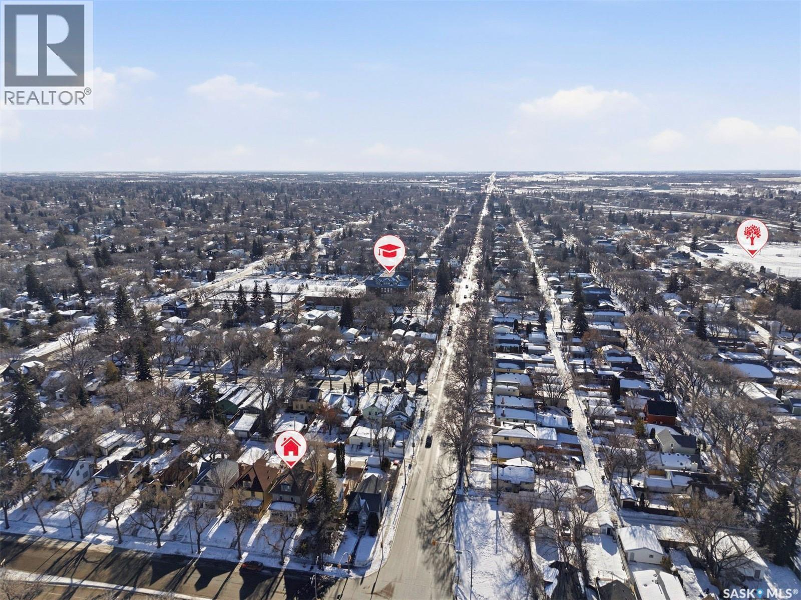 106 8Th Street E, Saskatoon, SK - Outdoor With View