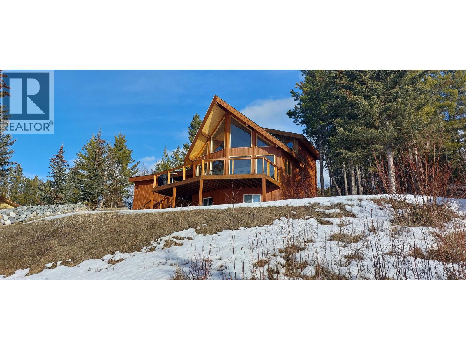 1910 Otter Road, Chilcotin, BC - Outdoor
