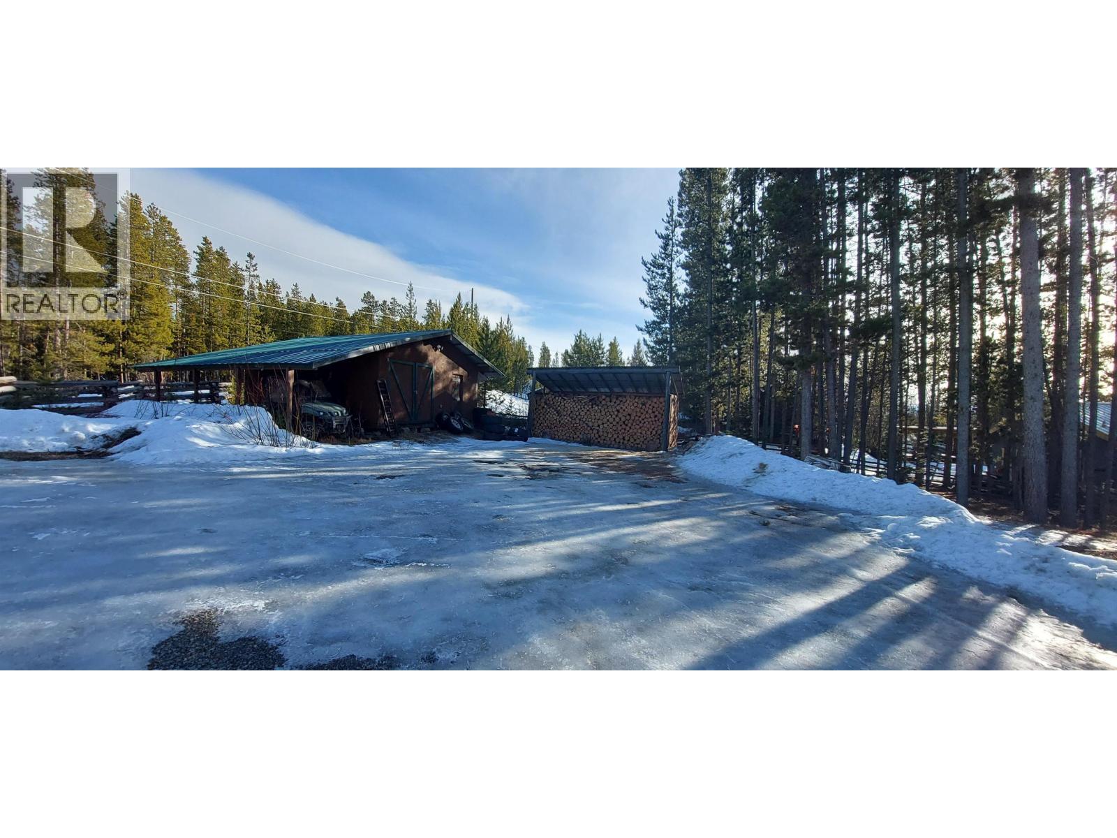 1910 Otter Road, Chilcotin, BC - Outdoor