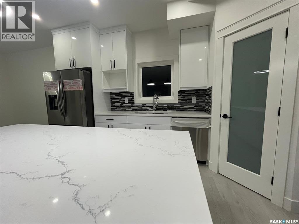 238 Stromberg Court, Saskatoon, SK