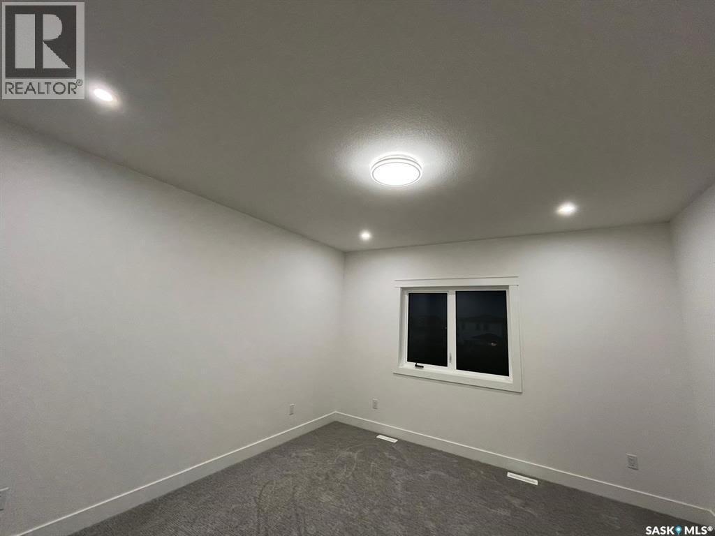 238 Stromberg Court, Saskatoon, SK