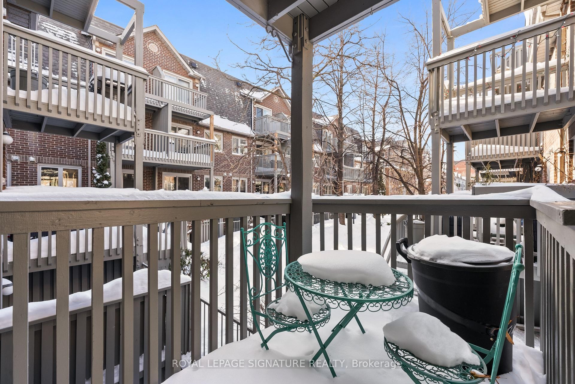 D-32 Massey Street, Toronto, ON - Outdoor With Exterior