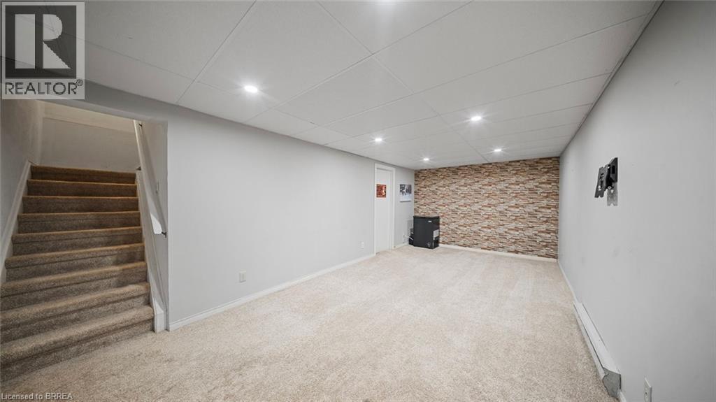 23 Freeman Crescent, Simcoe, ON - Indoor