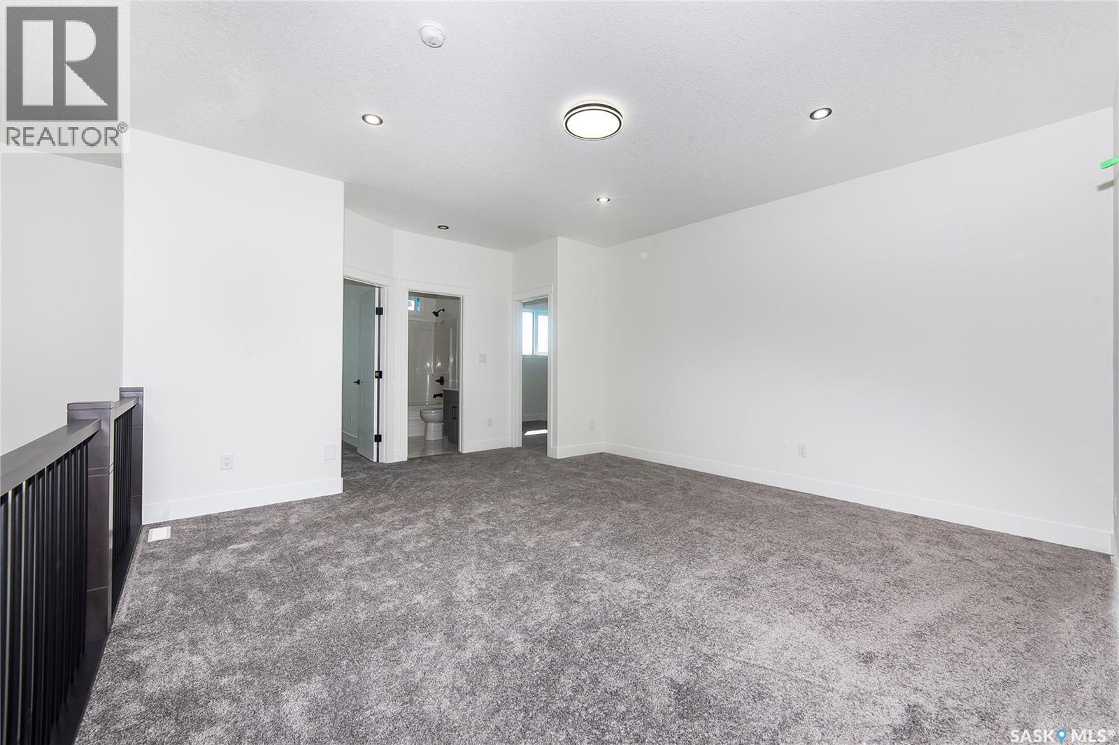 447 Woolf Bend, Saskatoon, SK - Indoor Photo Showing Other Room