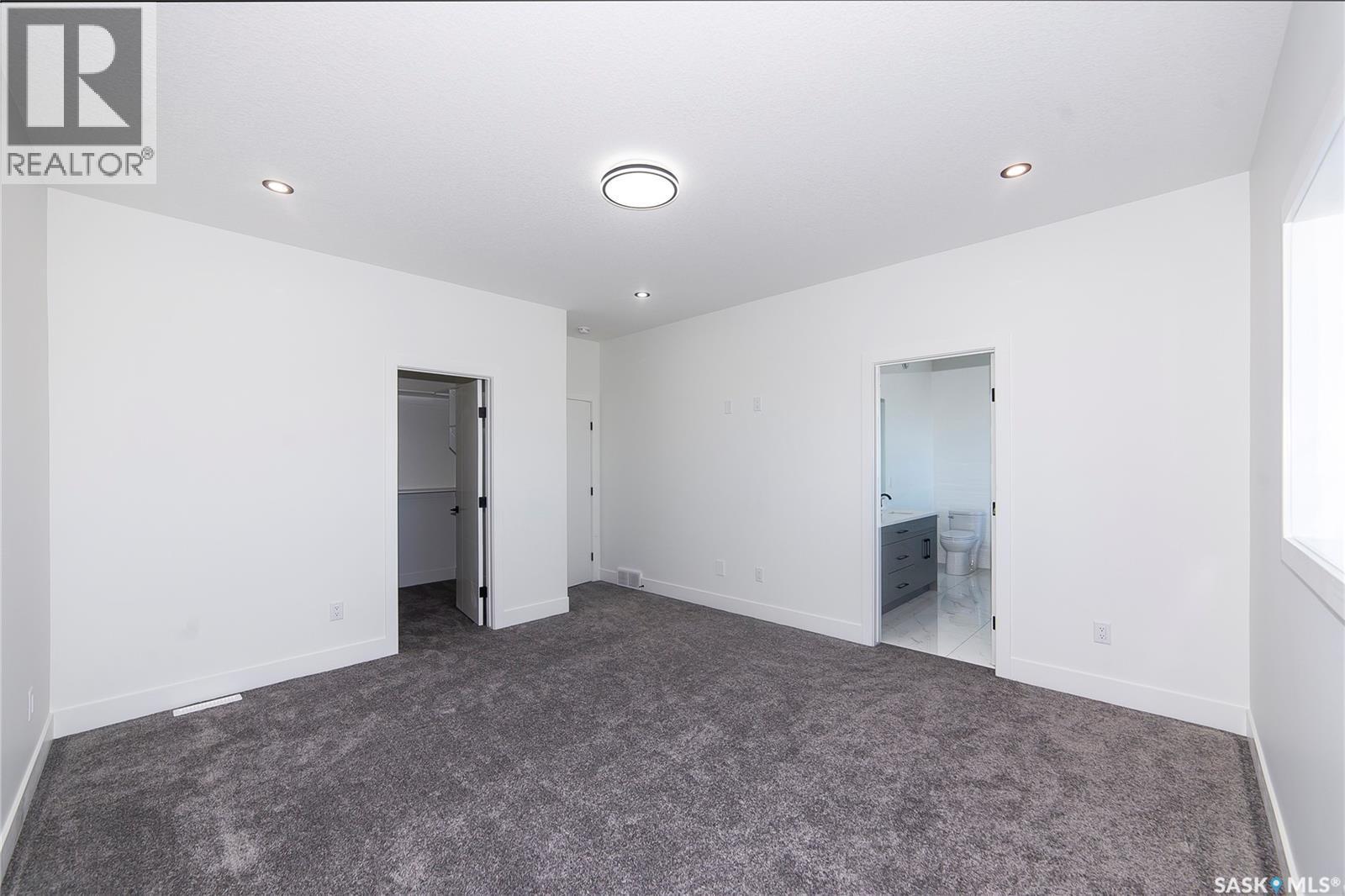 447 Woolf Bend, Saskatoon, SK - Indoor Photo Showing Other Room