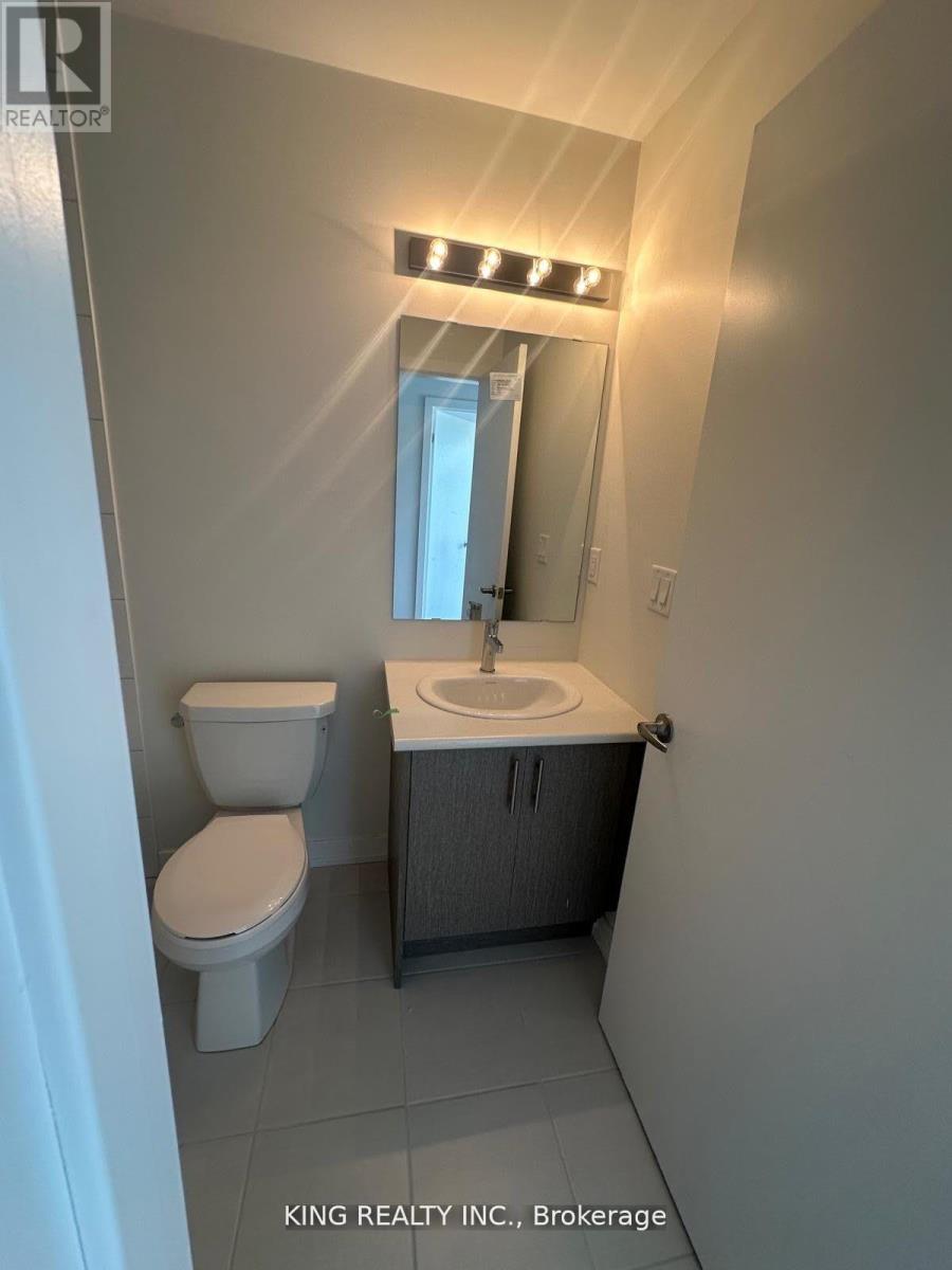 15 - 3566 Colonial Drive, Mississauga, ON - Indoor Photo Showing Bathroom