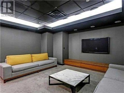 G17 - 26 Capreol Court, Toronto, ON - Indoor