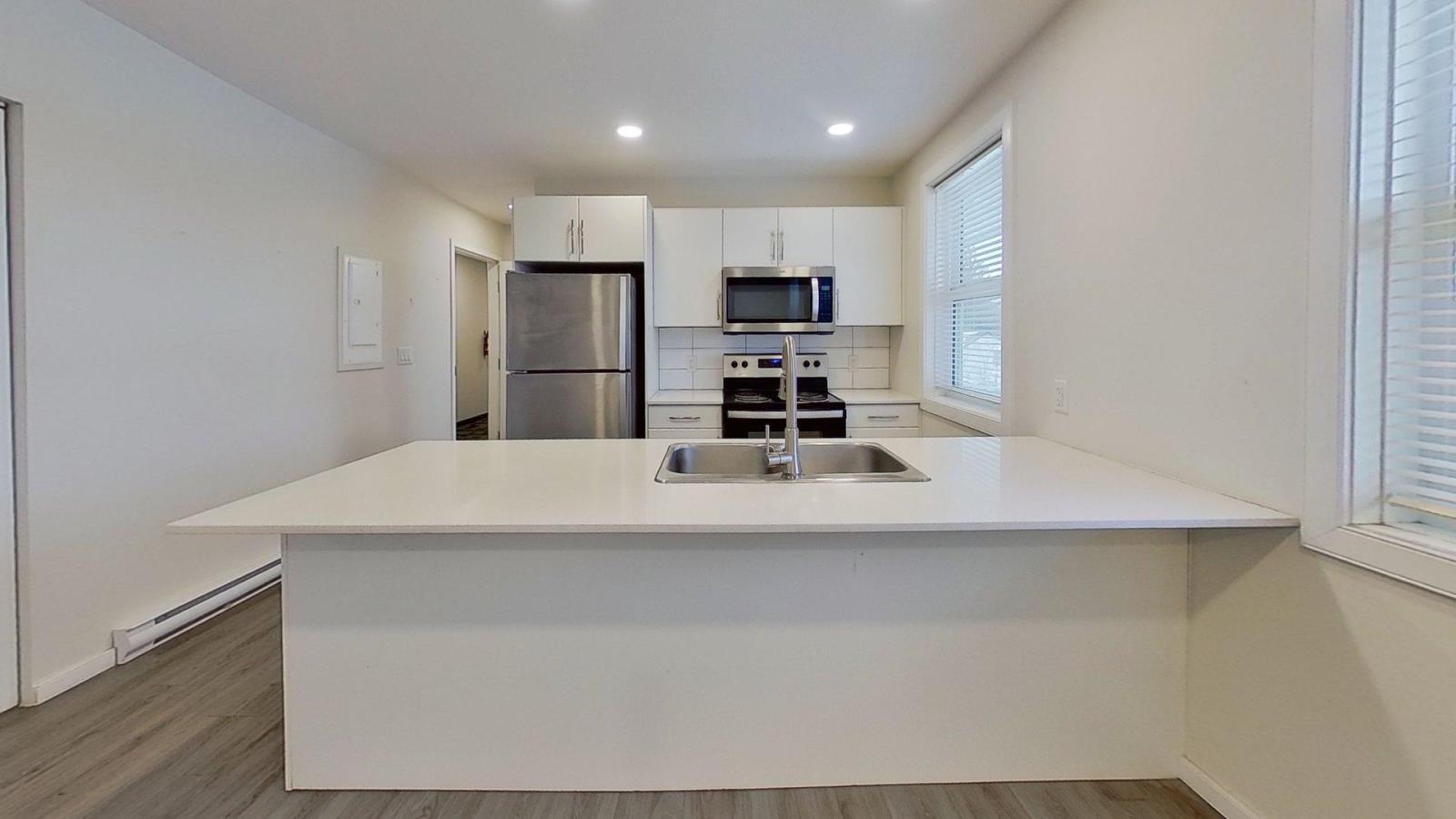 4816 52 Street, Wetaskiwin, AB - Indoor Photo Showing Kitchen With Upgraded Kitchen