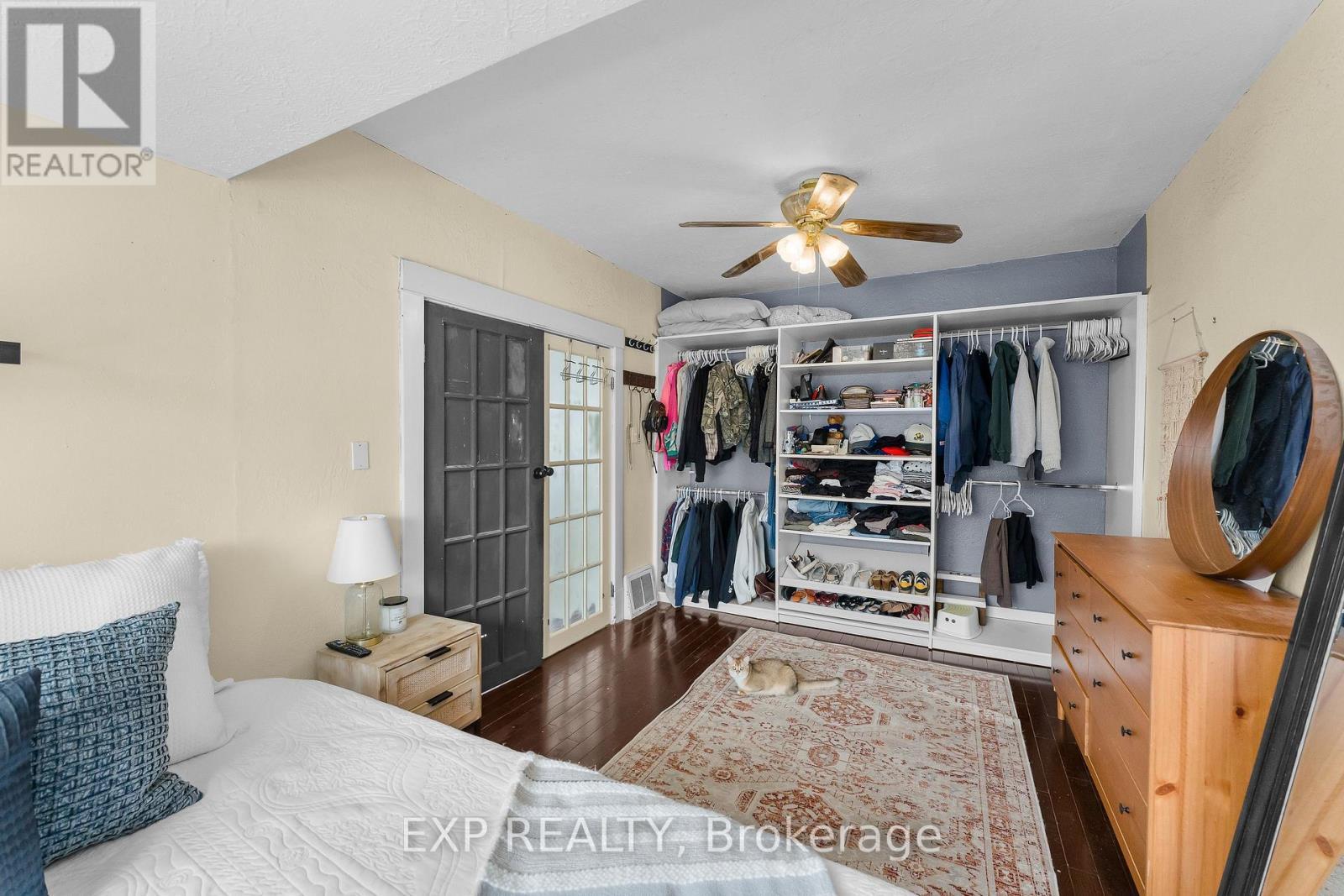 129 Beech Street, St. Catharines (Downtown), ON - Indoor Photo Showing Bedroom