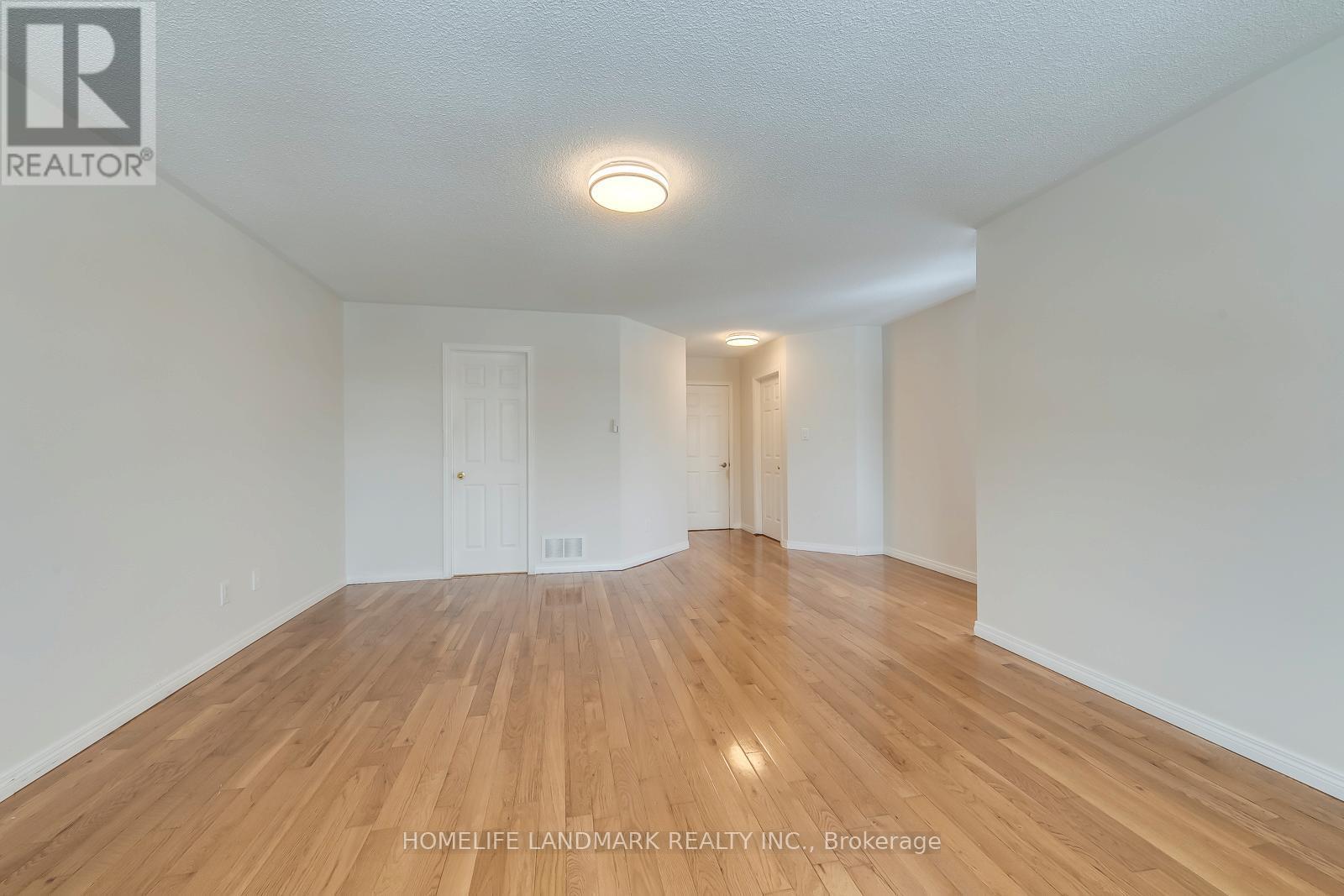 5492 Haddon Hall Road, Mississauga, ON - Indoor Photo Showing Other Room