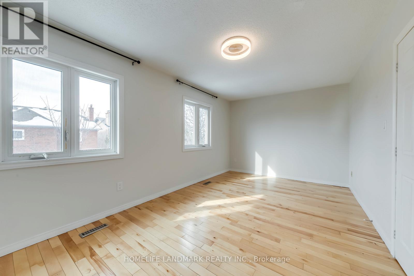 5492 Haddon Hall Road, Mississauga, ON - Indoor Photo Showing Other Room