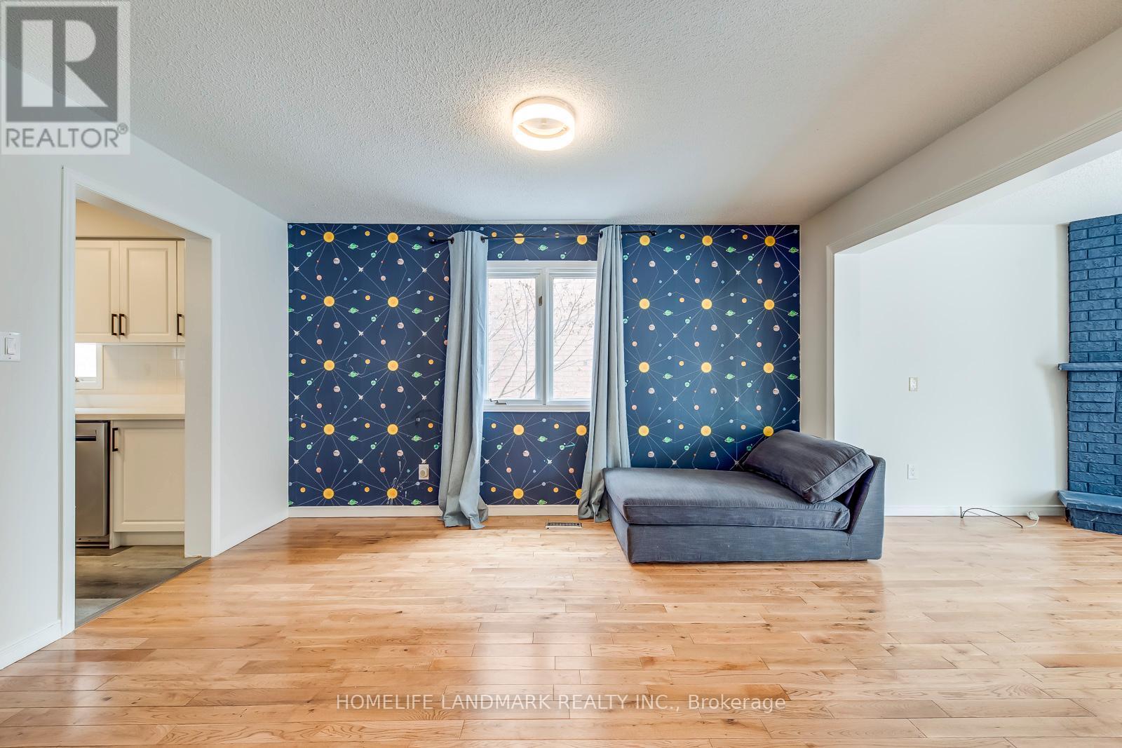 5492 Haddon Hall Road, Mississauga, ON - Indoor