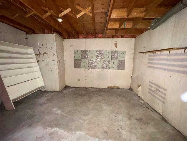 331 Flora Ave, Winnipeg, MB