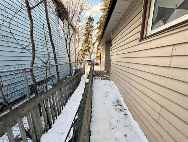 331 Flora Ave, Winnipeg, MB