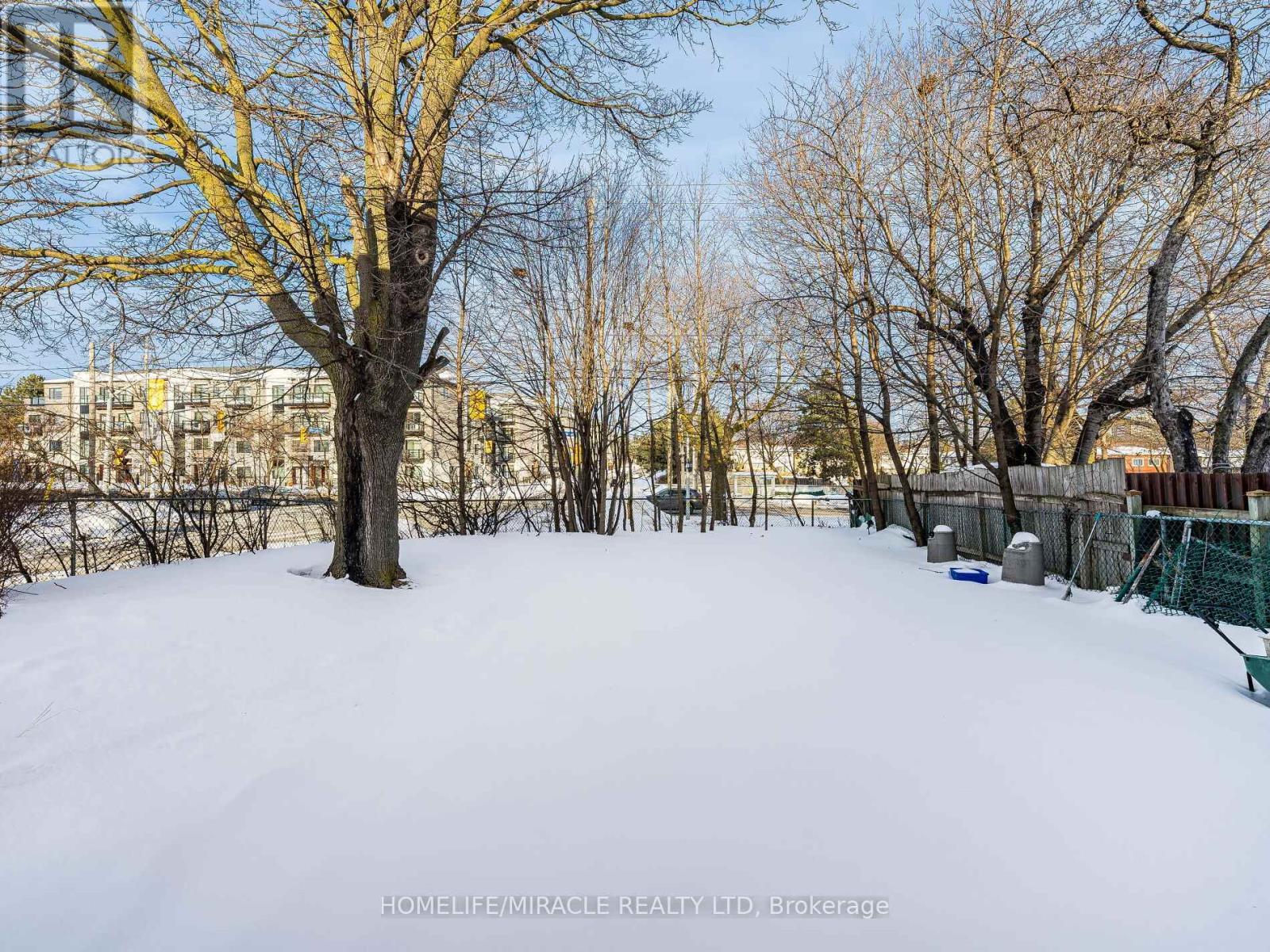 209 Apache Trail, Toronto, ON - Outdoor