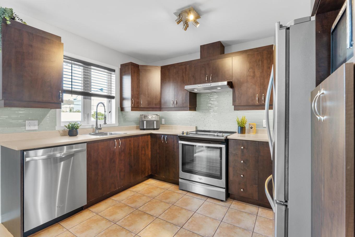 Kitchen - 723 Av. Du Terroir, Terrebonne (Lachenaie), QC - Indoor Photo Showing Kitchen