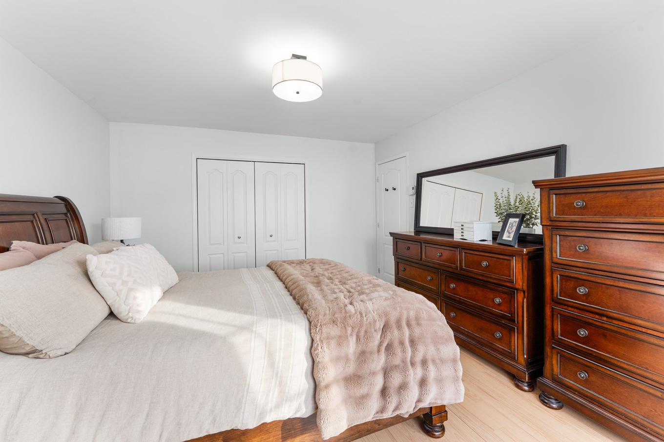 Primary bedroom - 723 Av. Du Terroir, Terrebonne (Lachenaie), QC - Indoor Photo Showing Bedroom
