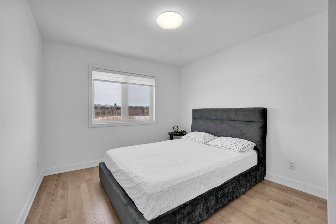 Bedroom - 579 Rue O'Diana, Terrebonne (Lachenaie), QC - Indoor Photo Showing Bedroom