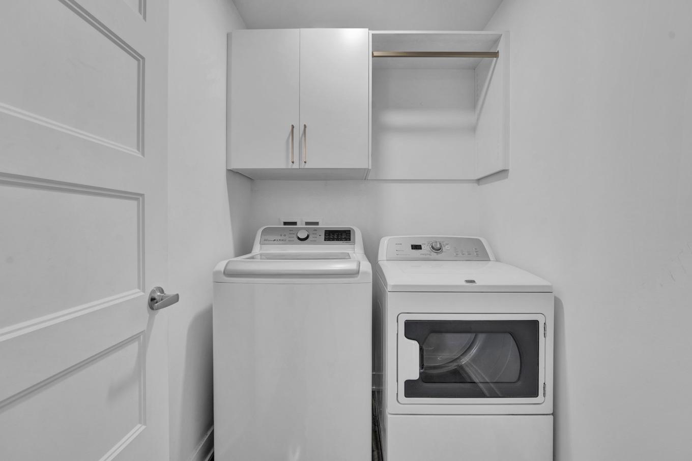 Laundry room - 579 Rue O'Diana, Terrebonne (Lachenaie), QC - Indoor Photo Showing Laundry Room