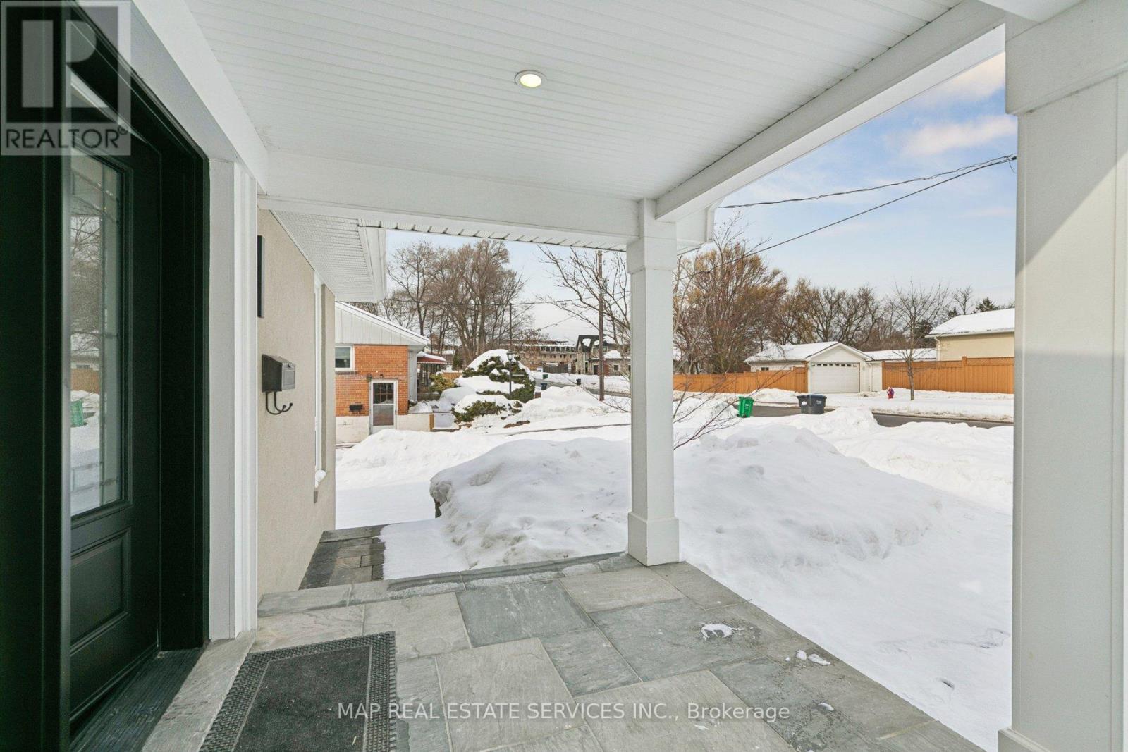 260 Hillside Drive, Mississauga, ON - Outdoor With Exterior