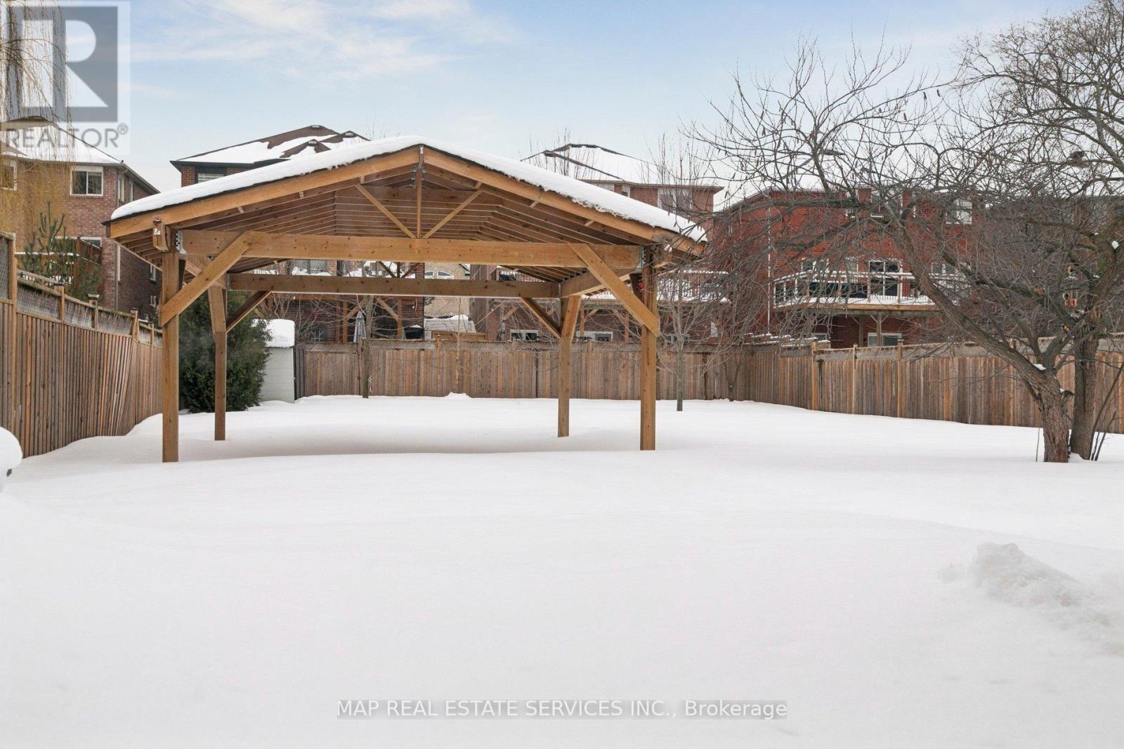 260 Hillside Drive, Mississauga, ON - Outdoor