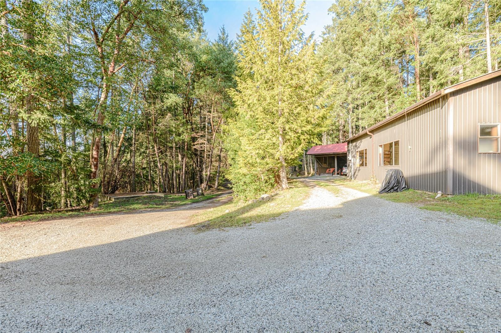 160 West Eagle Dr, Salt Spring, BC