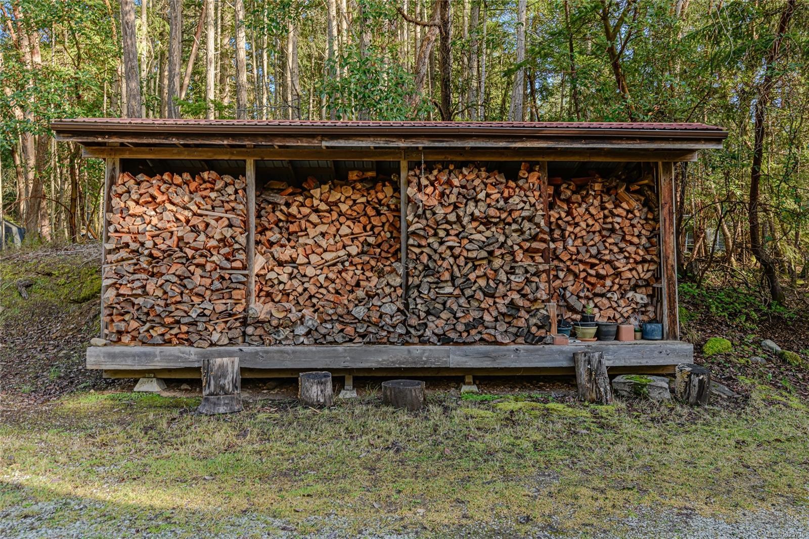 160 West Eagle Dr, Salt Spring, BC