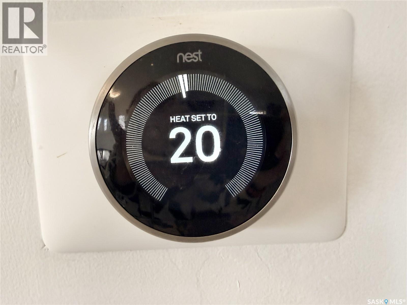 320 Herbert Avenue, Herbert, SK - Indoor Photo Showing Laundry Room