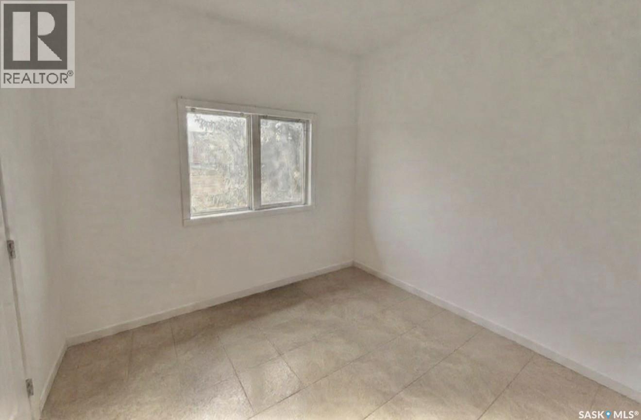 320 Herbert Avenue, Herbert, SK - Indoor Photo Showing Other Room