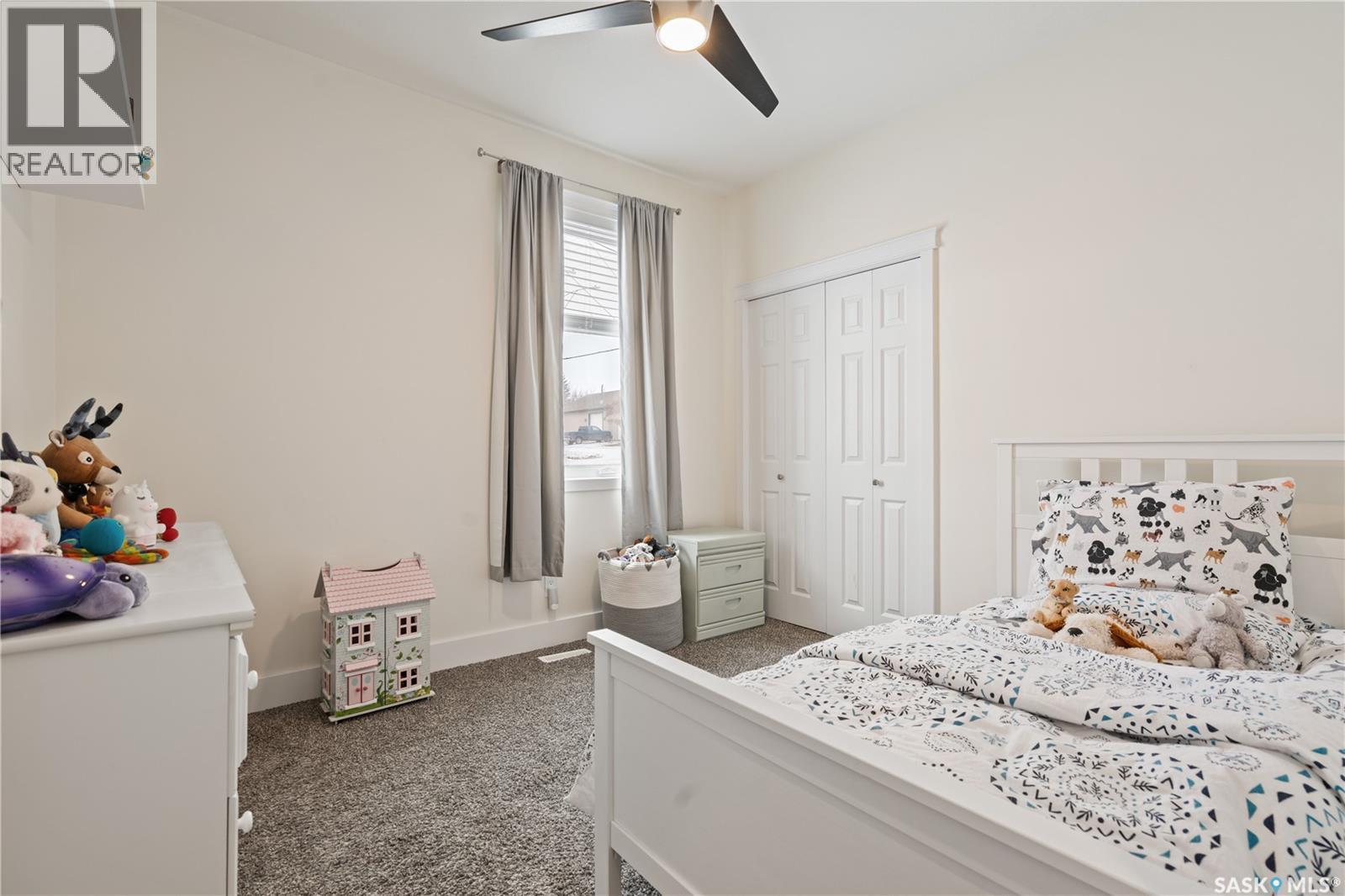190 1St Street W, Pierceland, SK - Indoor Photo Showing Bedroom