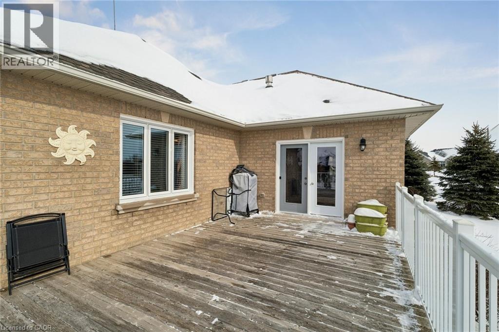 10 Brolley Crescent, Thornton, ON - Outdoor With Deck Patio Veranda With Exterior