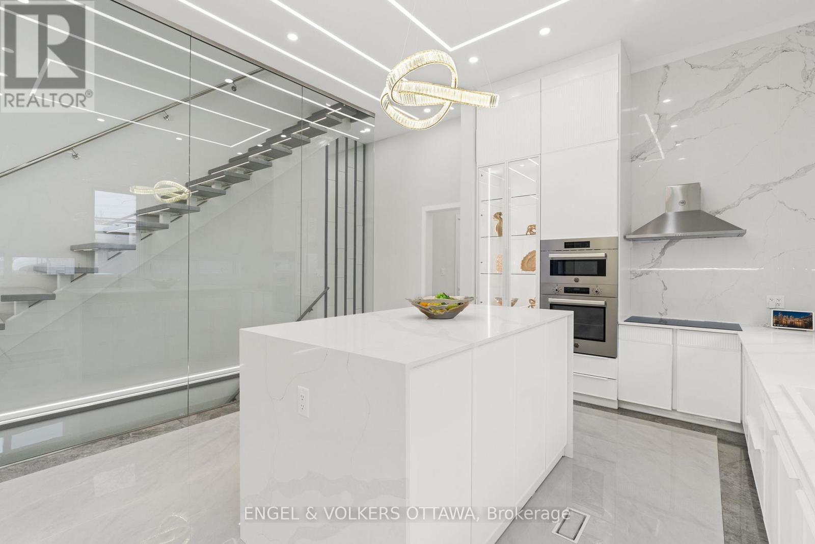 258 Northwestern Avenue, Ottawa, ON - Indoor Photo Showing Kitchen