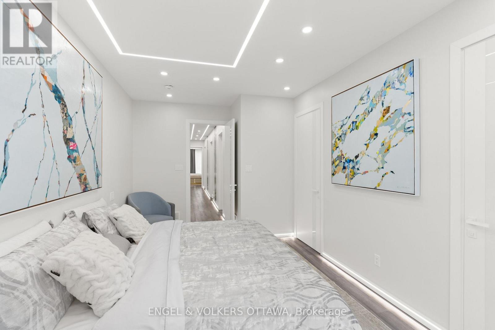 258 Northwestern Avenue, Ottawa, ON - Indoor Photo Showing Bedroom