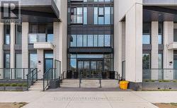 320 - 36 ZORRA STREET Toronto, ON M8Z 0G5