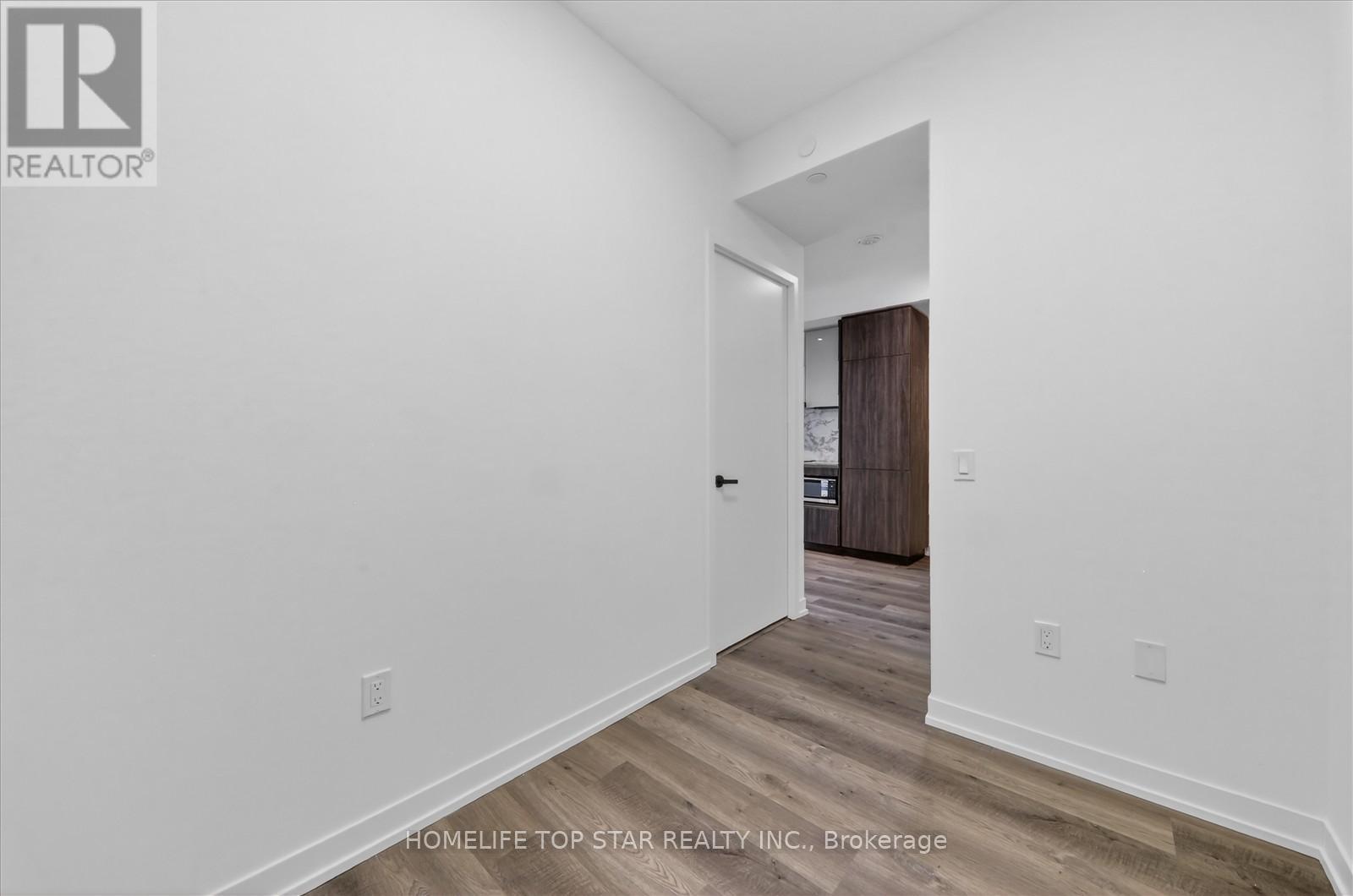 5601 - 8 Interchange Way, Vaughan, ON - Indoor Photo Showing Other Room