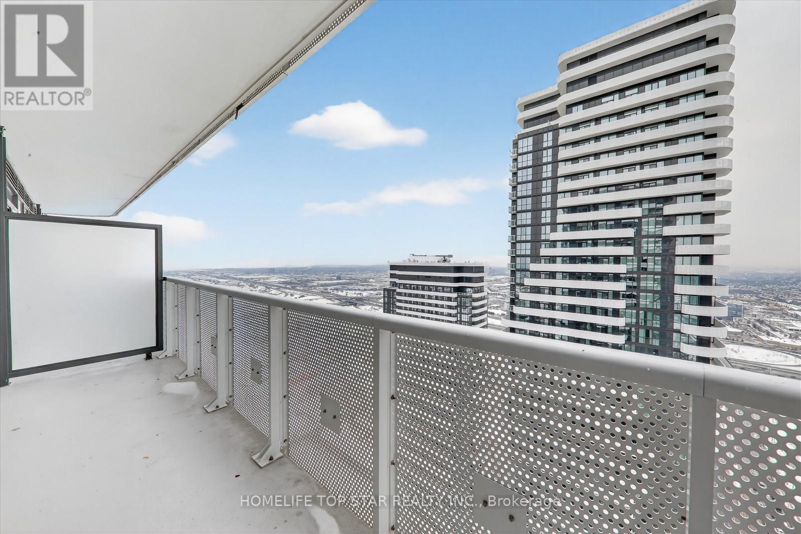 5601 - 8 Interchange Way, Vaughan, ON - Outdoor With Balcony