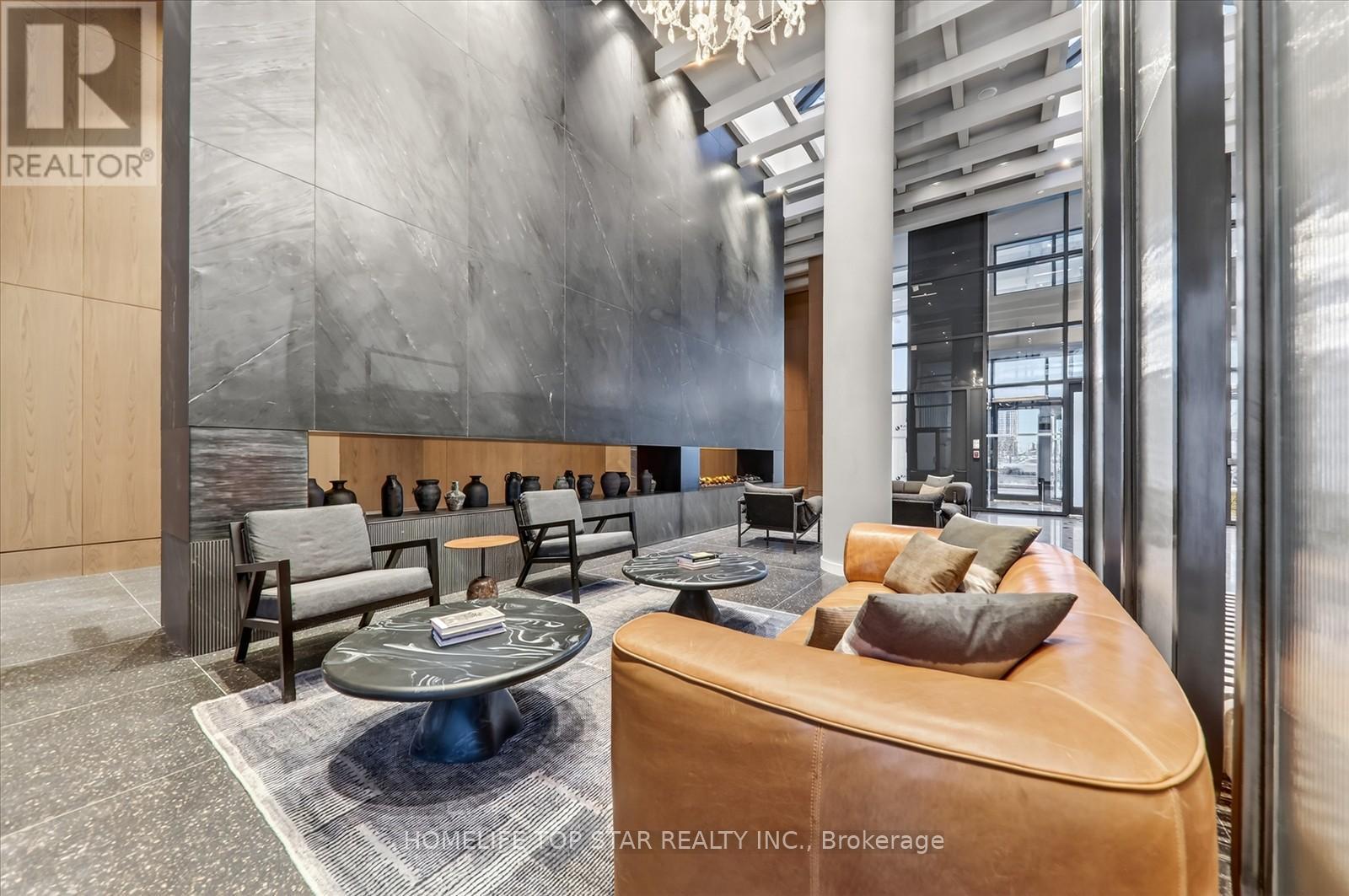 5601 - 8 Interchange Way, Vaughan, ON - Indoor