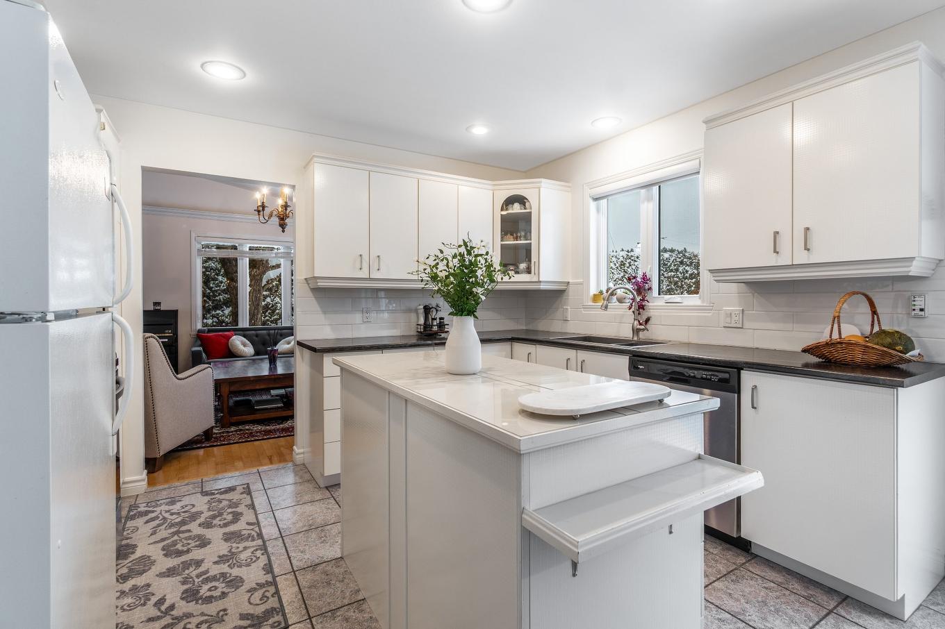 Kitchen - 2688 Rue Des Mélèzes, Sherbrooke (Fleurimont), QC - Indoor Photo Showing Kitchen