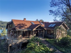 5718 Canal Rd Pender Island, BC V0N 2M1