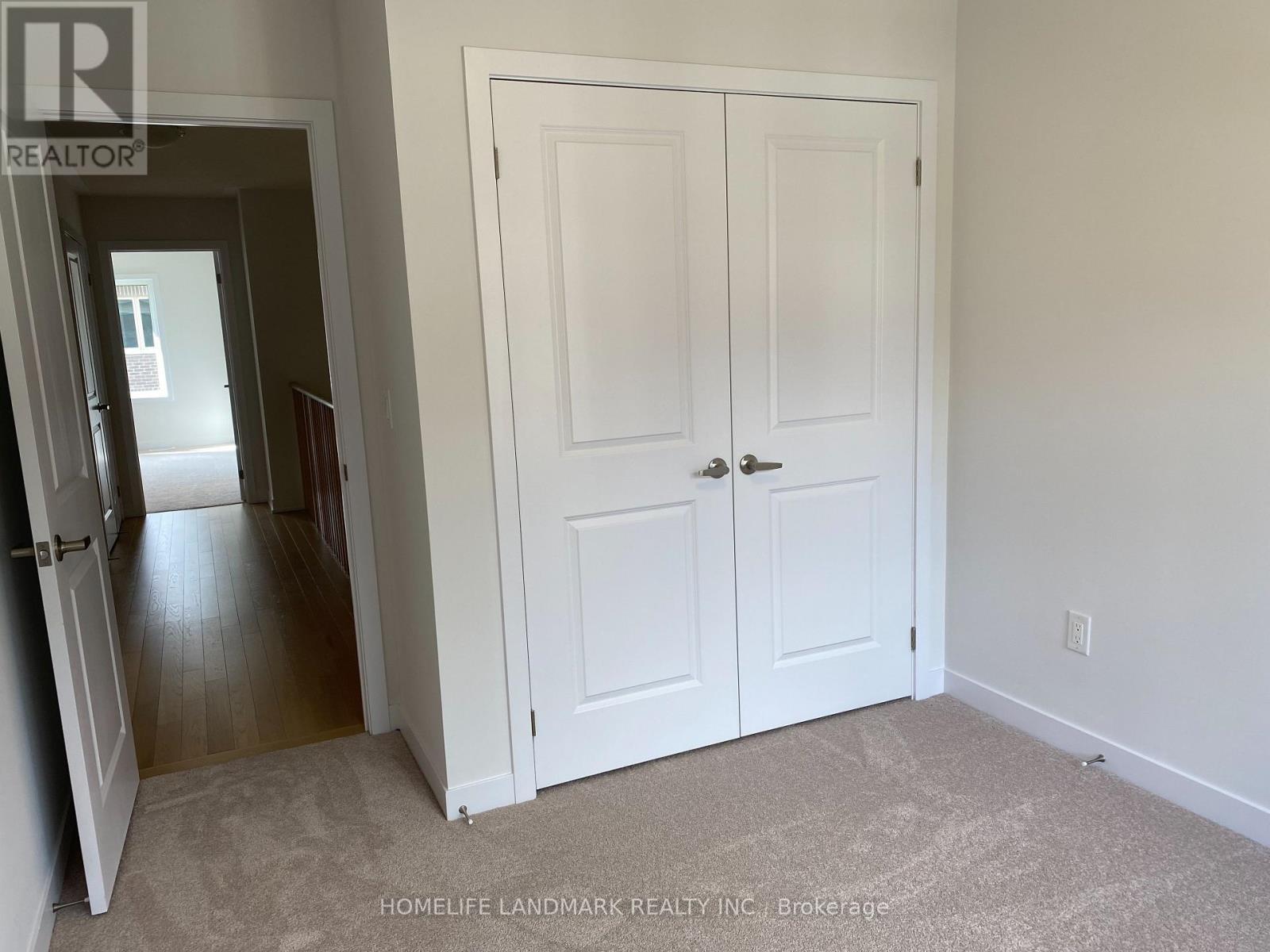 36 John Canning Way E, Markham, ON - Indoor Photo Showing Other Room