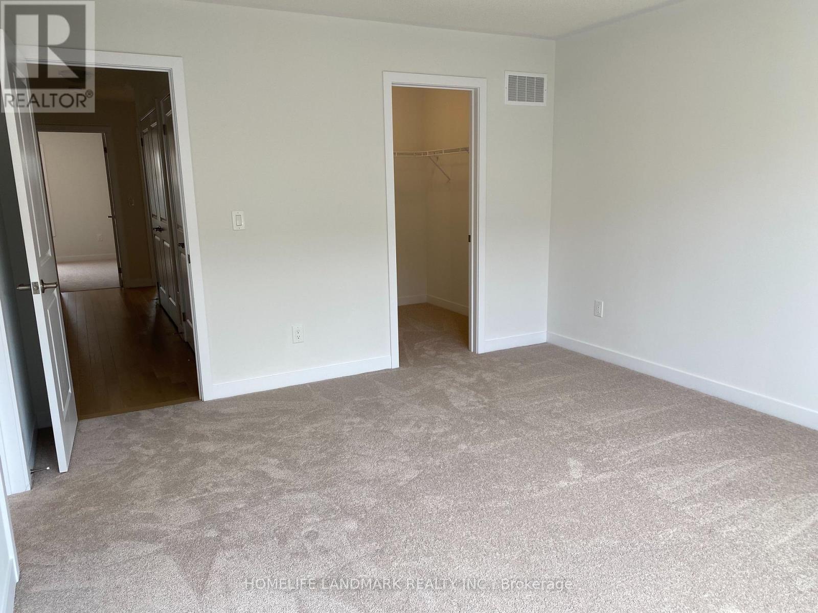 36 John Canning Way E, Markham, ON - Indoor Photo Showing Other Room